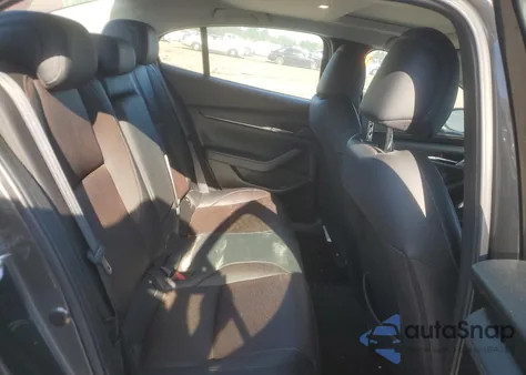 2020 Mazda 3 Premium z USA, uszkodzony, nr VIN 3MZBPAEM9LM116852